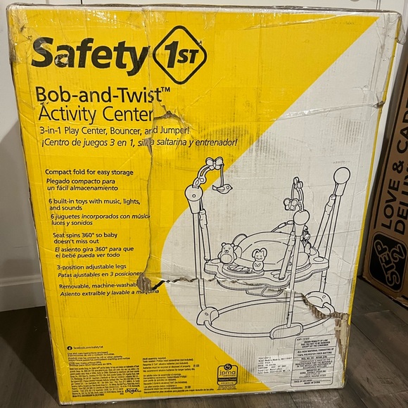 NIB Safety First Bob & Twist Activity Center - Picture 4 of 5